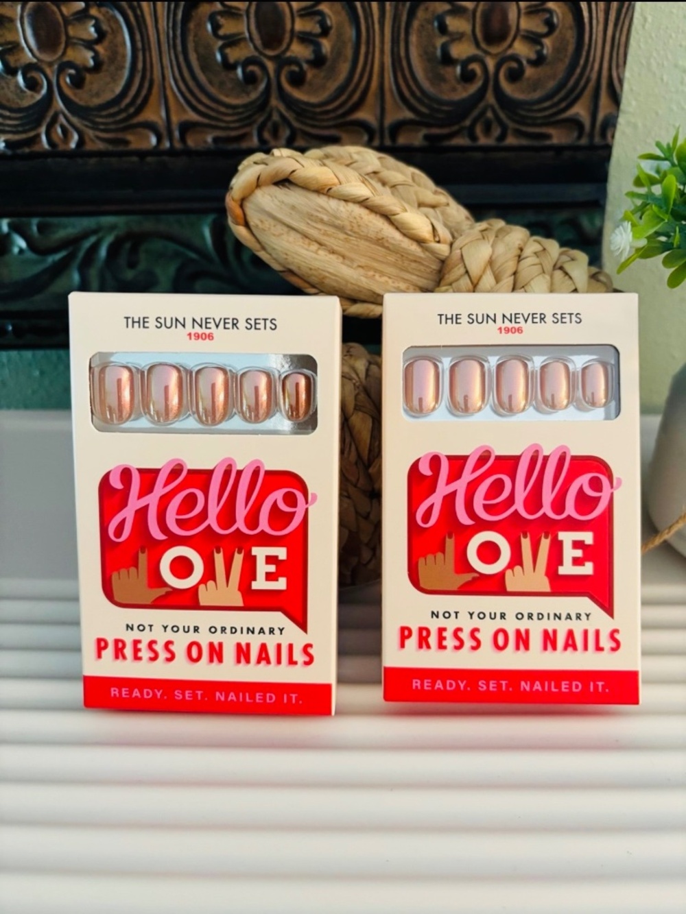 Hello Love “The Sun Never Sets” Press On Nails- set of 2